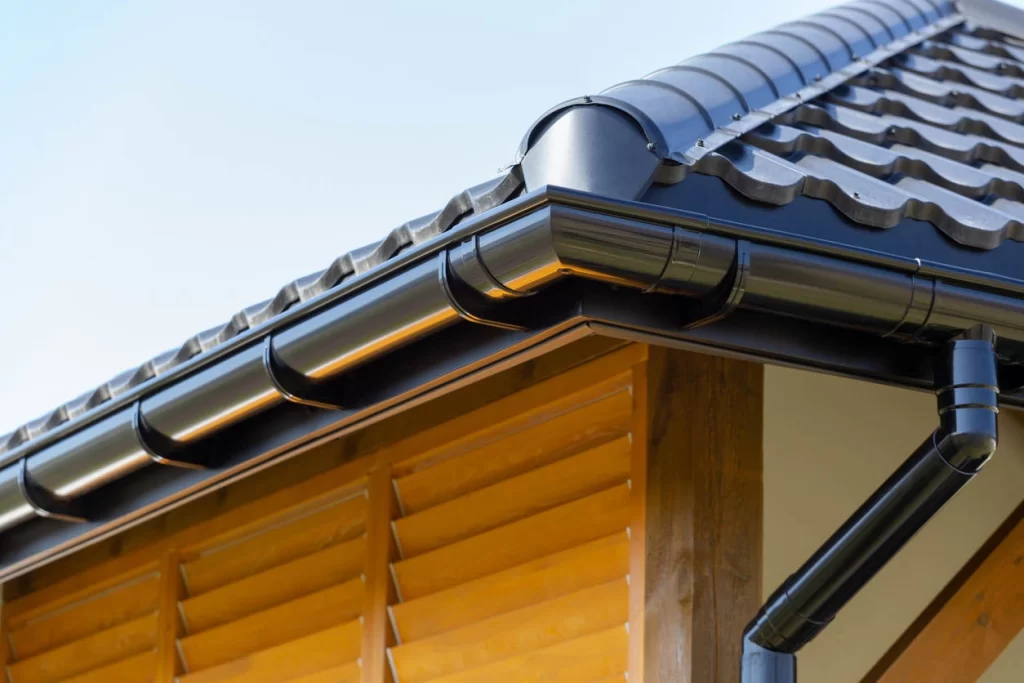 Gutter replacement on an Orange County home